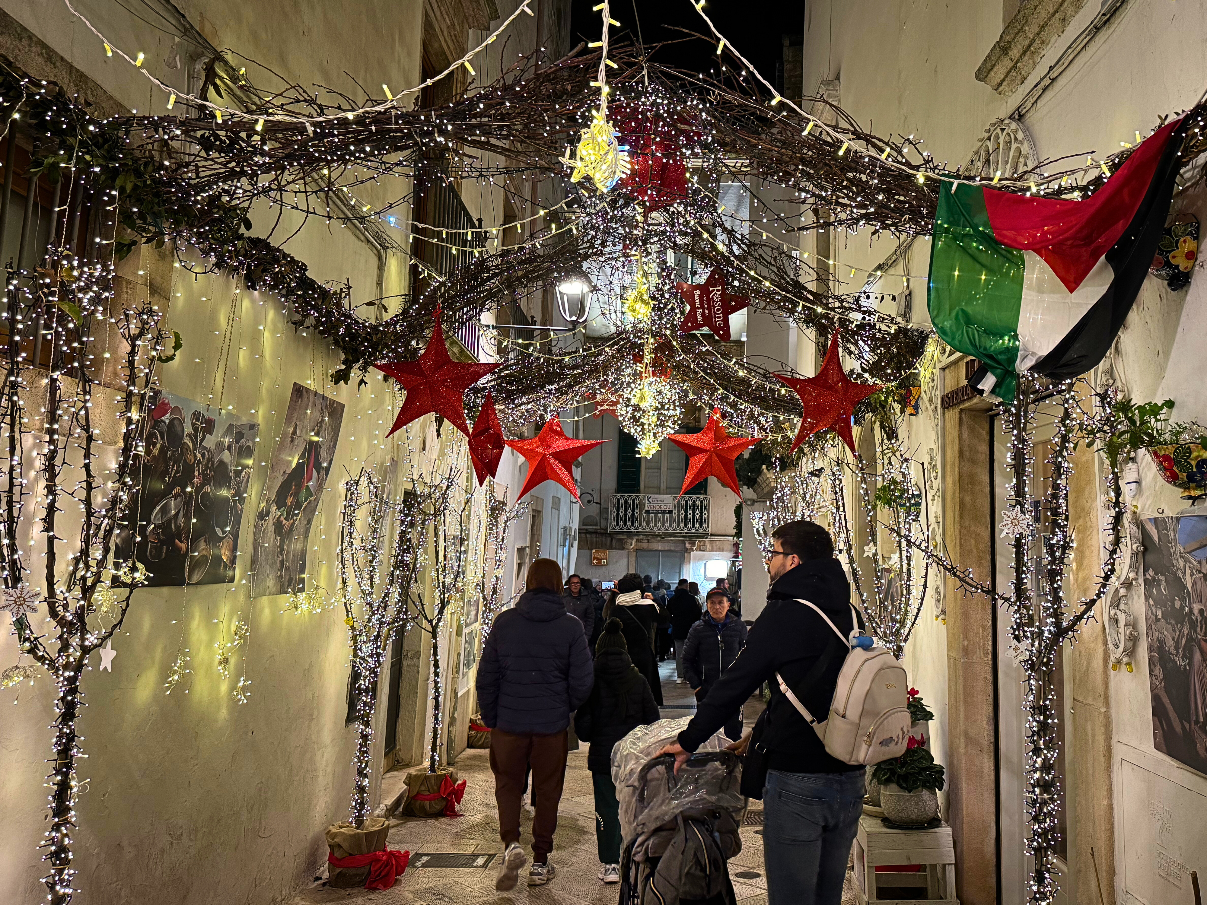 Vicoli decorati di Locorotondo